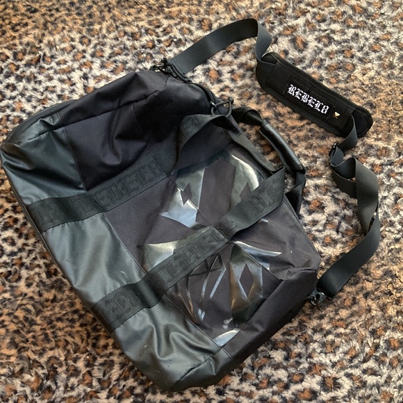 Rebel8 Weekender Duffel Bag - Picture 2 of 10